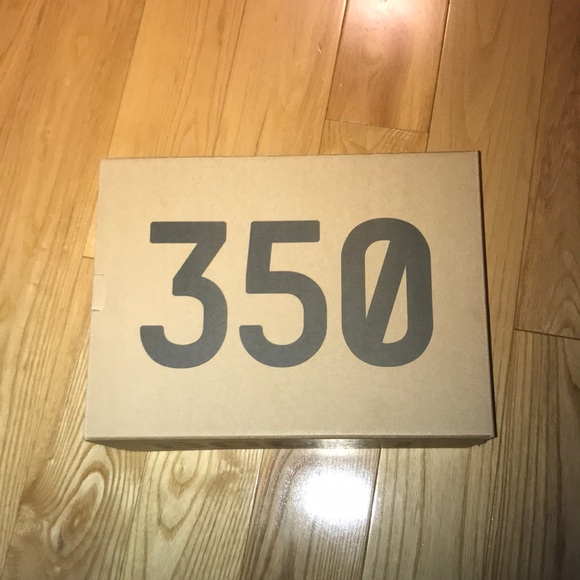 350 yeezy box